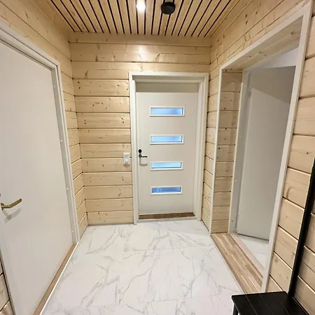 Lakeside Norvis 罗瓦涅米