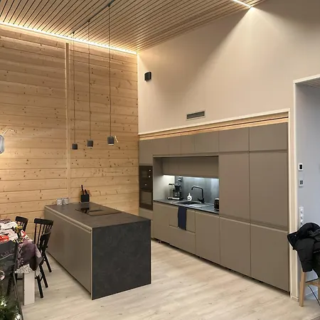 Lakeside Norvis Apartment